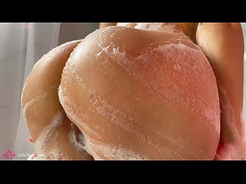 ❤️ ʻO Brunette Masturbates Pussy me Vibrator i ka Orgasm ikaika i ka ua ️ Porn video ia makou